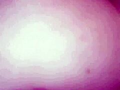 i watchin the bbw milf gettin on all fours, her pussy ready for fuckin