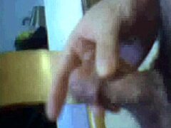 Cordoba guy shows short dick on webcam 😏