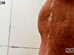 Homens peludos e pau grosso são demais! Quem resiste a isso?