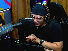 Hey Martina Olivera, would you take two reais or this mysterious gift? She chats in outdoor public interview for first-time latina casting.