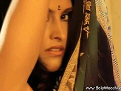 Bollywood Indian Milf's Sensual Nude Dance