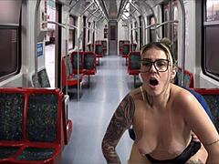 dentro do trem público da capital acochei e fodi a secretária gostosa vindo do seu trabalho 😍