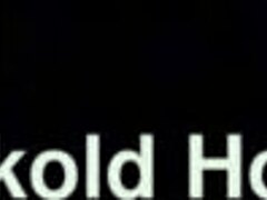 बड़ी टिट्स वाली बीवी इंटेंस प्लेजर महसूस करती है