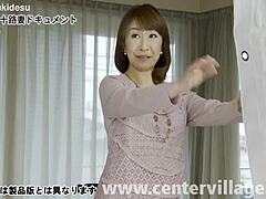 oh, this amateur japanese wife is cheating and sucking that cock like a pro milf