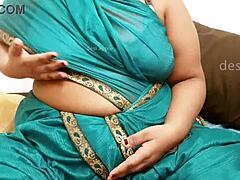 Iranian Woman Reveals Big Sexy Tits in Detailed Boob Display Scene