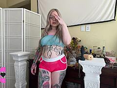 Pump for the horny goddess now?