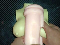 अमेचर्स डोमिनेशन ट्रियो: किसी और डॉली ब्लोजॉब डीपथ्रोट स्लैप और कमशॉट करते हैं!