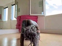 anuskatzz's exotic pole dance compilat'n