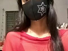 Indian girl live sex video!