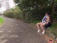 Kotori Shirayuki, आउटडोर में।