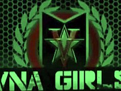 Curvy cougar Penny Pax begs for creampie.