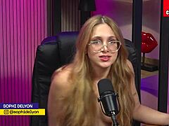 Novinha Safada Gozando Na Siririca