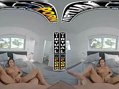 Virtual Porn - Cassie Del Isla Teaches Anal To Filthy Rich.