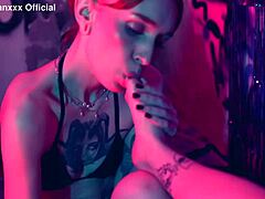 i love dominating with tiny foot worship and tickling.