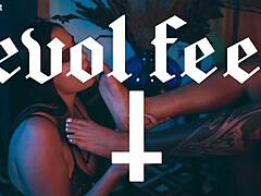 Gorgeous Svetlanna Seduces Ravena With Sensual White Toenails