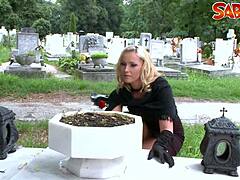 Oh, this hot widow is getting nailed so hard!