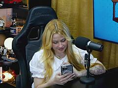 viamm’s rating ruan’s huge rod, did she like it? 😏