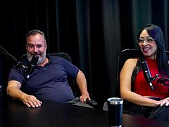 A mídia negativa ajuda só grava sem camisinha comentou da atriz pornô presa no Paraguai e a posição que gosta - Binho Ted Ted Oficial watch on sheer red