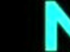 क्या तुम इस ब्रूनेट की ह्यूज अस शेकिंग को हैंडल कर सकते हो एनल से पहले?