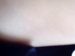 Bajo Falda En El Bus With Sexy Latina