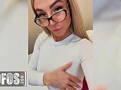 Sweet Ammy Receives A Gift Expecting A New Phone But Gets A New Sex Toy Instead - Mofos