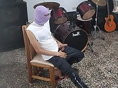 best friend masturbates in music room