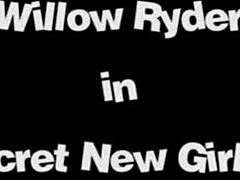 Geeky Teen 18+ Stepsister Consoles My Cock - Willow Ryder -