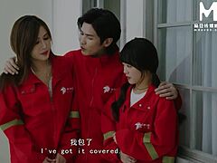 बॉसी प्रेसिडेंट कहती है, इन फिजिकल बेनिफिट्स को पस्सी जॉय के लिए एन्जॉय करो।