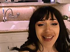 I'm Not Psycho Crazy Girl Squirting