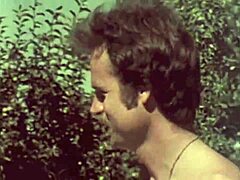 Vintage group explores hairy beaver scenes