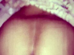 Hey, check out this bigass desiwife spreading in the kitchen! 😍