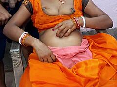 गरम गांव की लड़की फुल न्यूड आपके लिए?