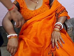 गरम गांव की लड़की फुल न्यूड आपके लिए?