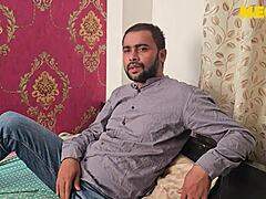 watch desi milf bhabhi fuck young guy now full uncut