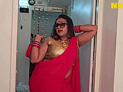 watch desi milf bhabhi fuck young guy now full uncut