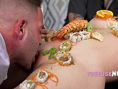 freeuse asian chef serves herself as dessert - emerald loves suki sin freeusemum