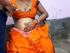 गरम गांव की लड़की फुल न्यूड आपके लिए?