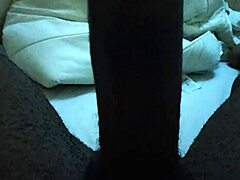 Any mature woman in Dubai looking for good weekend dick?