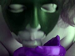 Helgafoxxy gives detailed blowjob with color fetish