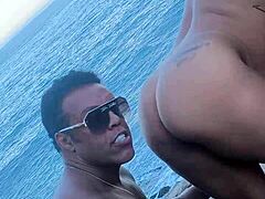 I met a short chubby sexy girl at the nudist beach