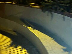 Passeggio Lungo Mare E Uno Sconosciuto Si Accorge Che Non Ho Le Mutande Video Outdoor