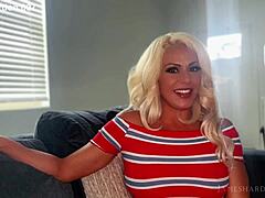 blonde breeding session