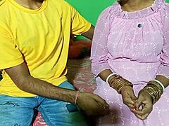 kaamwali choda fucking