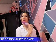 naughty girl ass shaking