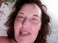 Giantess Crotchless Pantyhose