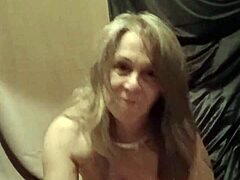 Sexy Striptease Session