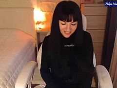 Helga Muah Striptease