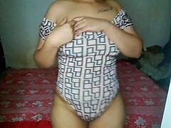 Dancing Stripping Hot!