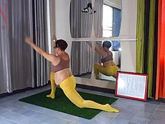 yellow tights yoga