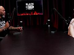 Victoria's Party Gig